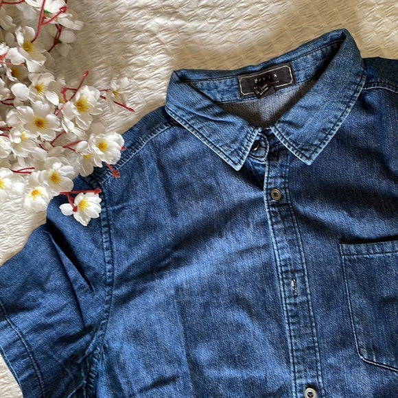 FLAT Rs. 500/- Men’s Denim shirt half sleeves - Picture 2 of 4